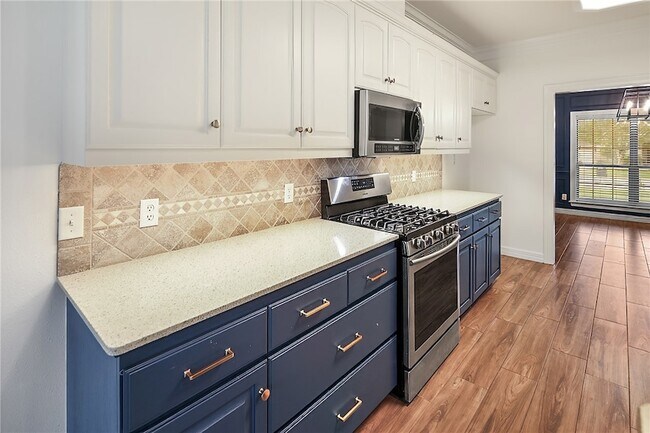 Building Photo - 3209 Salzburg Ct