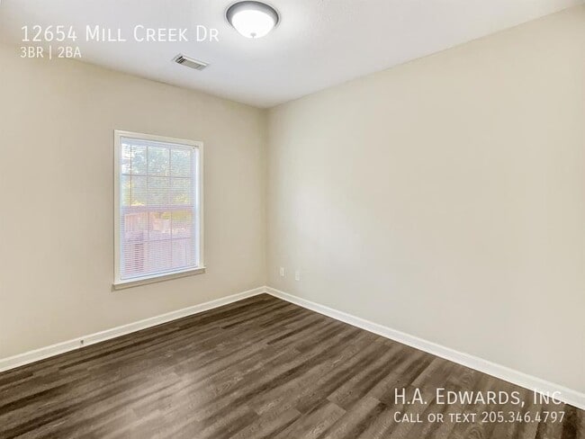 Building Photo - 12654 Mill Creek Dr