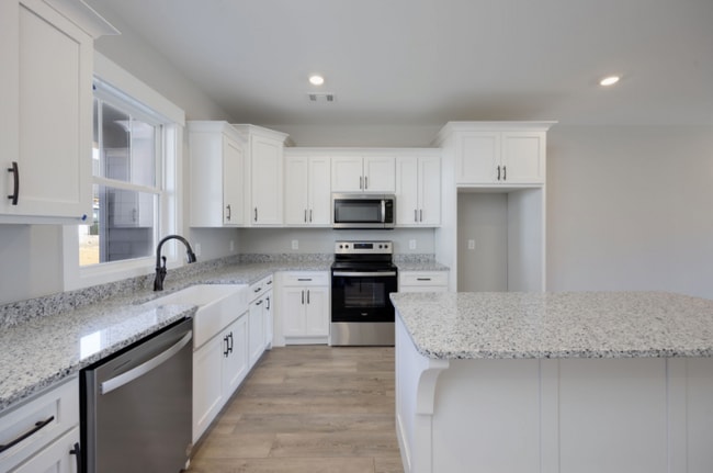 Building Photo - 2068 Rylee Wy