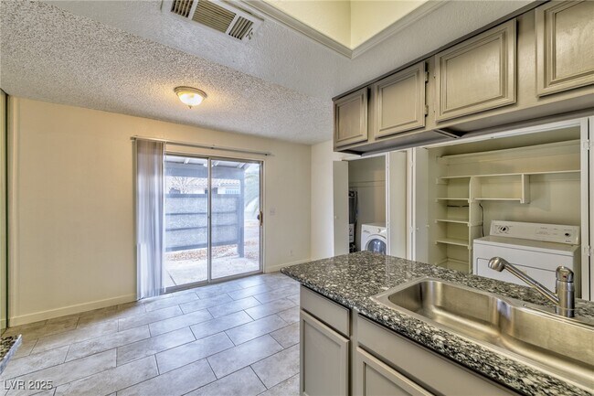 Building Photo - 221 N Lamb Blvd