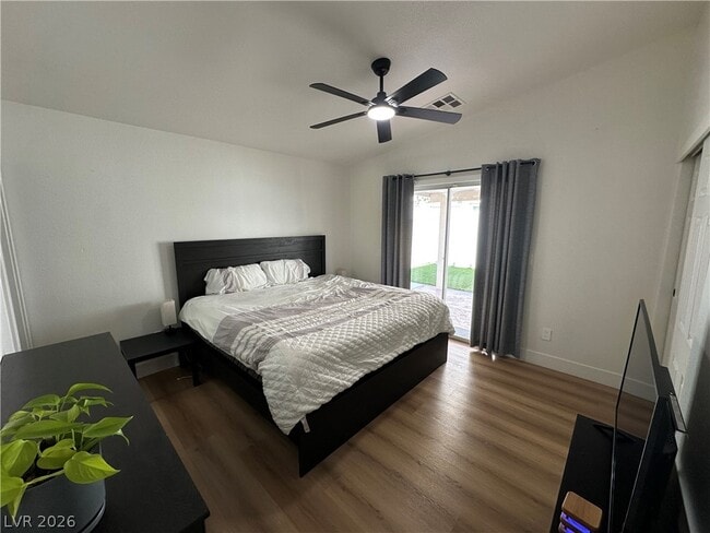 Building Photo - 3244 Idaho Springs St