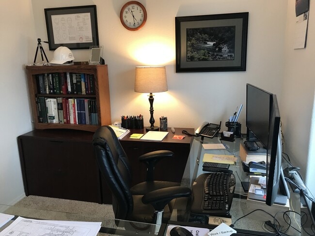 Building Photo - 8419/8421 NE 56th Street