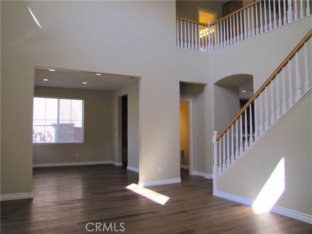 Building Photo - 7342 Corona Valley Ave
