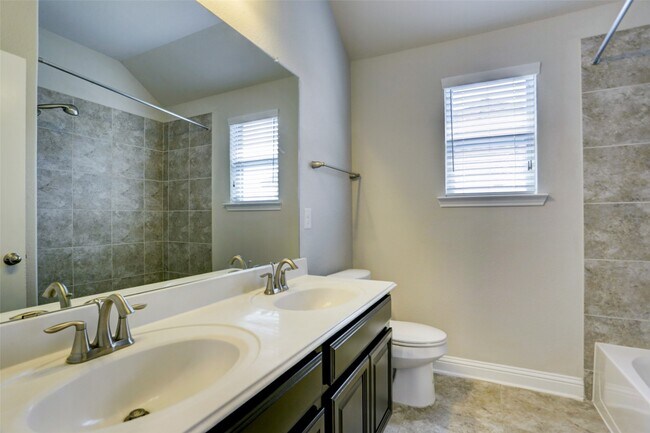 Building Photo - 29838 Norwood Canyon Ln