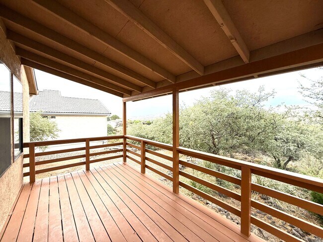 Building Photo - Nice home in Cliff Rose