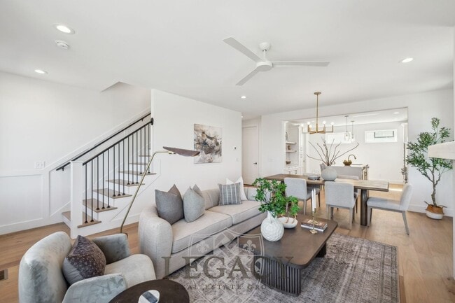 Building Photo - 1200 Phillips St