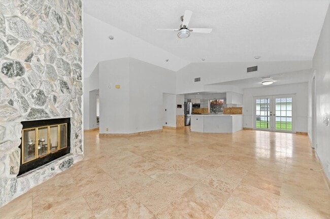 Building Photo - 13772 Ishnala Cir