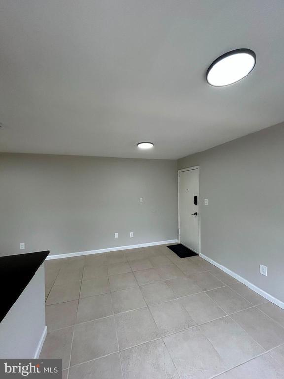 Building Photo - 2301 Farrington Ave