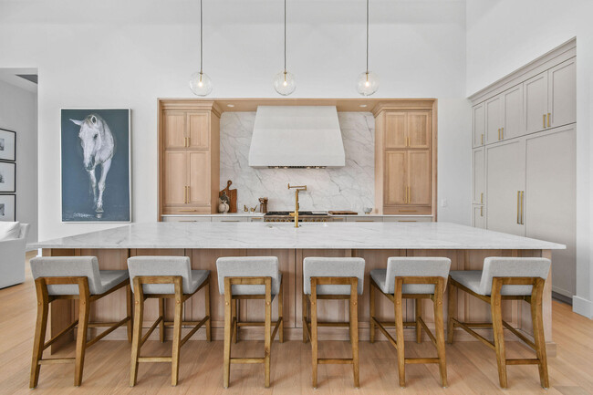 Building Photo - 9105 Whippoorwill Trail