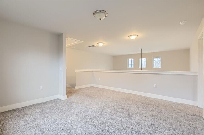 Building Photo - 10610 Wills Lp
