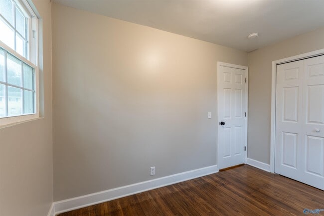 Building Photo - 3708 Valleydale Rd NW