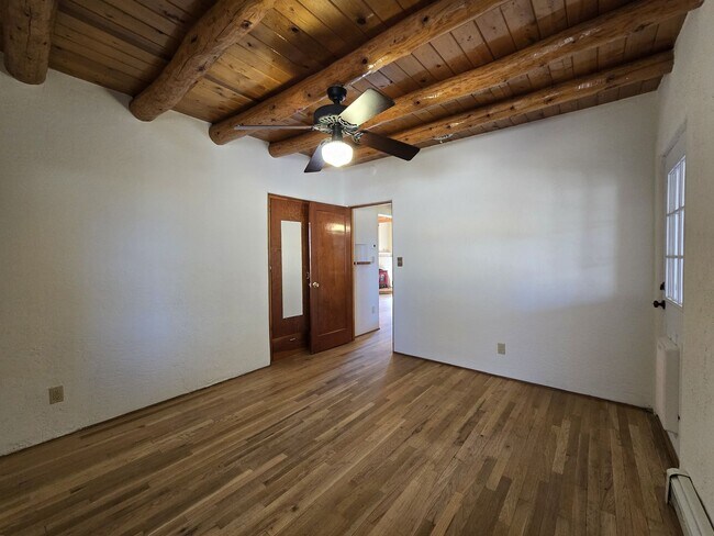 Building Photo - 1823 Tewa Rd