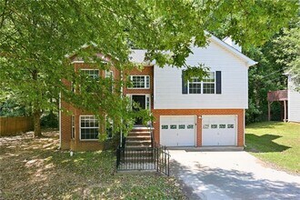 Building Photo - 1311 Birch Ct