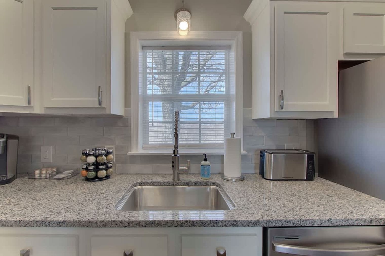 Building Photo - 1610 Cooper Foster Park Rd