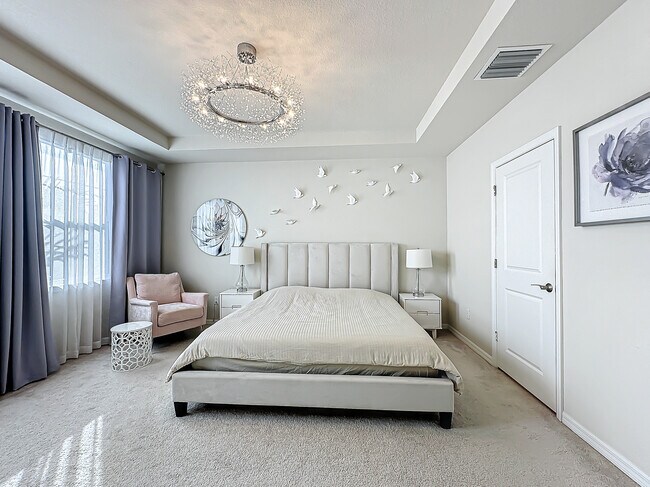 Building Photo - 1240 Eucalyptus Dr