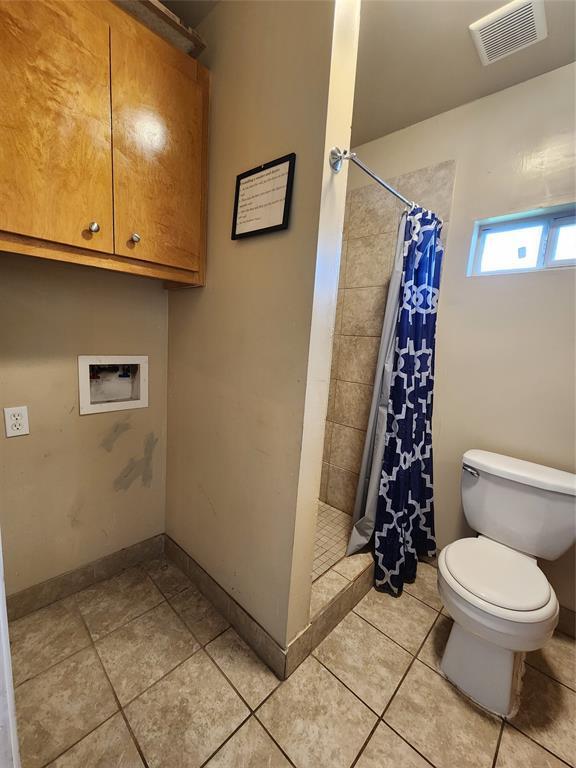 Building Photo - 400 King Edward Pl