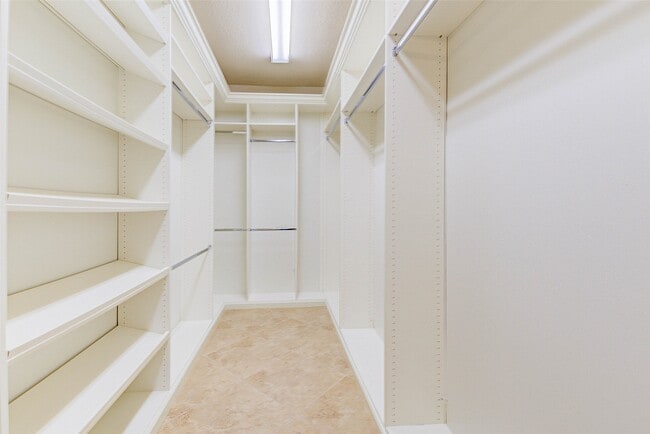 Building Photo - 27827 Patsy Pence St