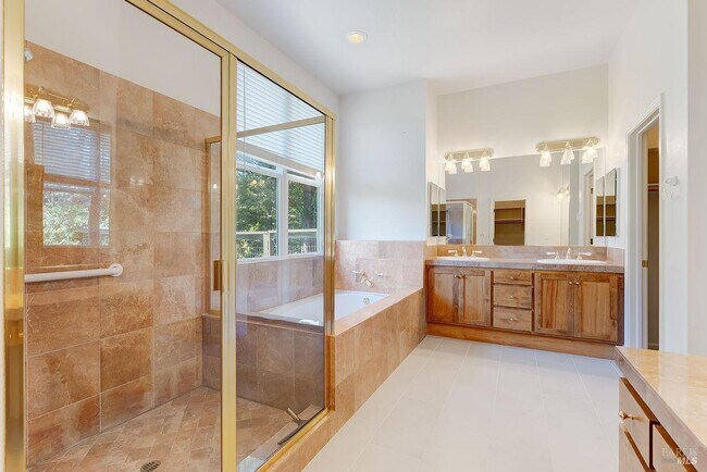 Building Photo - 205 Saddle Wood Dr