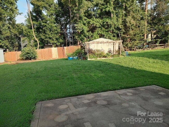 Building Photo - 7428 Chital Rd