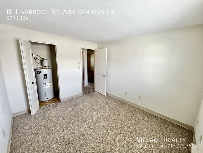 Building Photo - 220 Elizabeth Ln