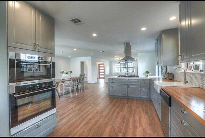 Building Photo - 5604 Flack Dr