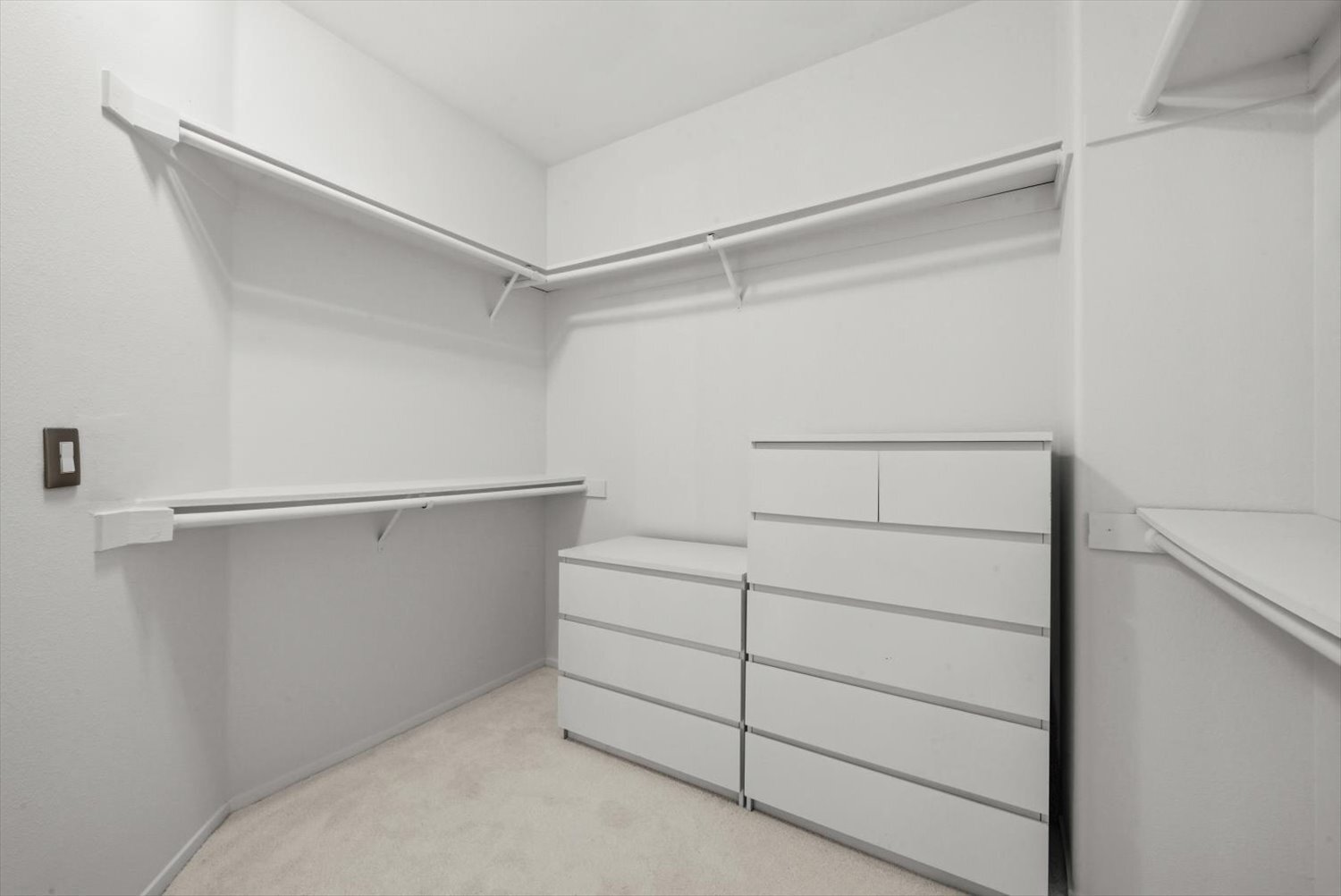 Building Photo - 129 Outlook Cir