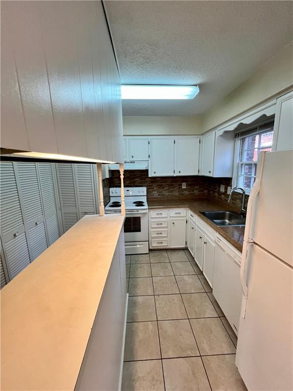 Building Photo - 3888 York Pl