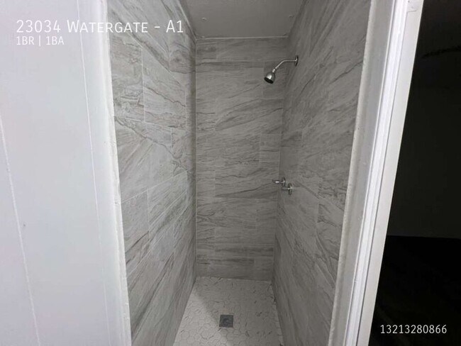 Building Photo - 23034 Watergate-A1