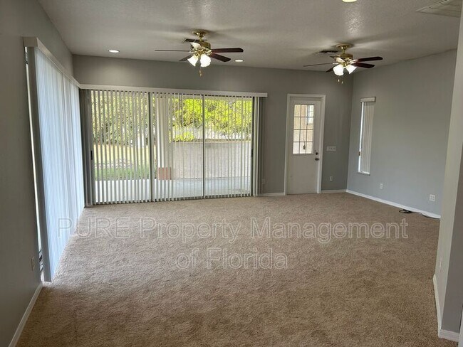 Building Photo - 10346 SW 64th Ct