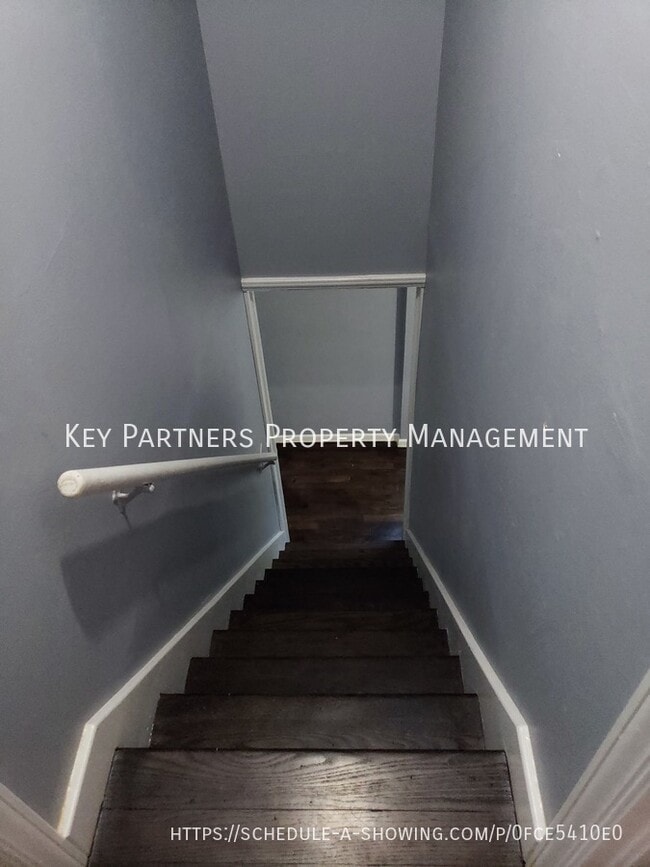 Building Photo - 7809 Madison Ave