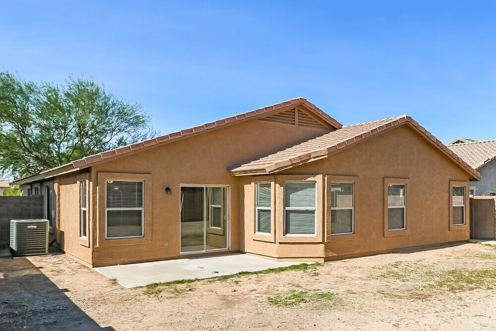 Building Photo - 7401 S 30th Ave