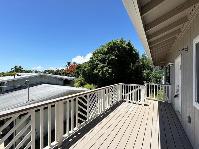 Building Photo - Pet Friendly Kailua House