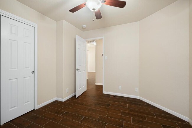 Building Photo - 708 Niobrara River Dr