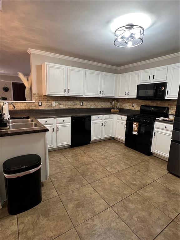 Building Photo - 7248 Mountain Laurel Way