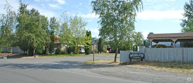 Building Photo - Woodland Estates Mobile Home Park