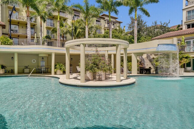 Building Photo - 2609 NE 14th Ave