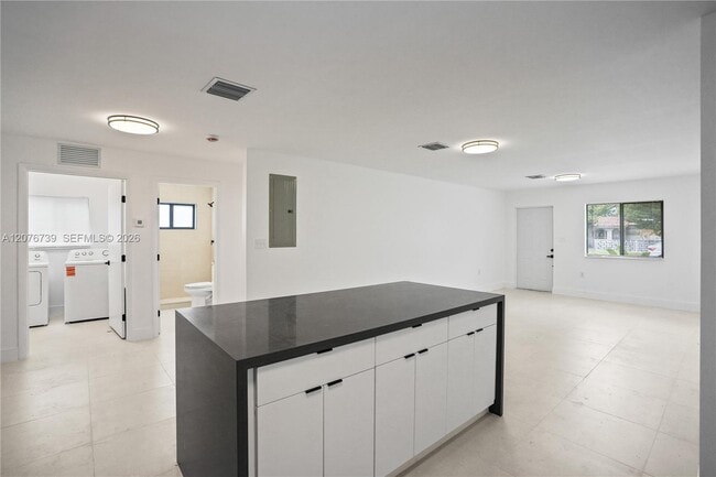 Building Photo - 5817 NW 30th Ave