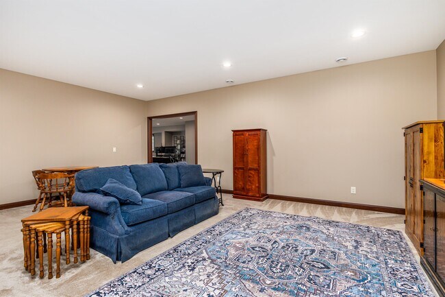 Building Photo - 1762 Creek Wood Dr