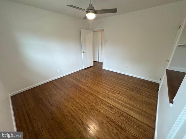 Building Photo - 355 Cherry Hill Blvd