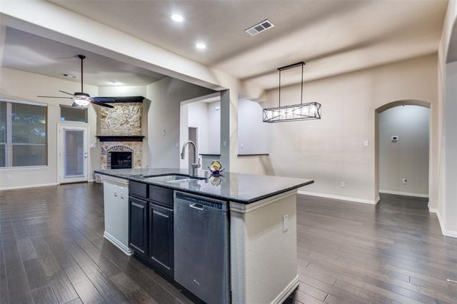 Building Photo - 5304 Grove Cove Dr