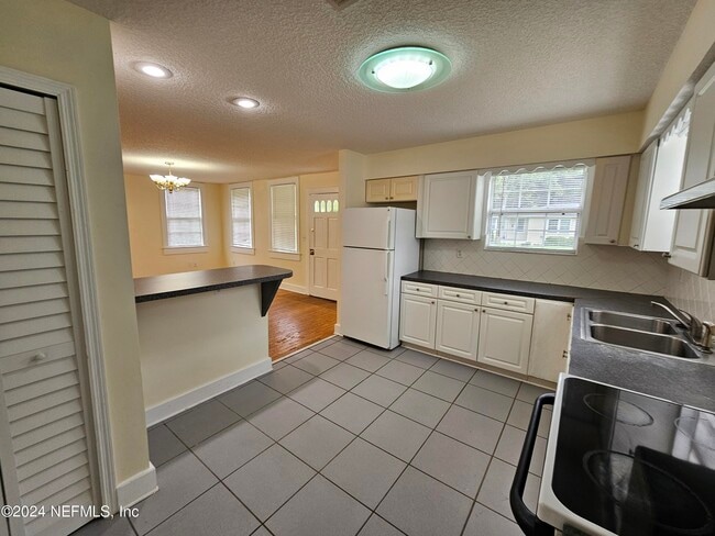 Building Photo - 3660 Rosemary St