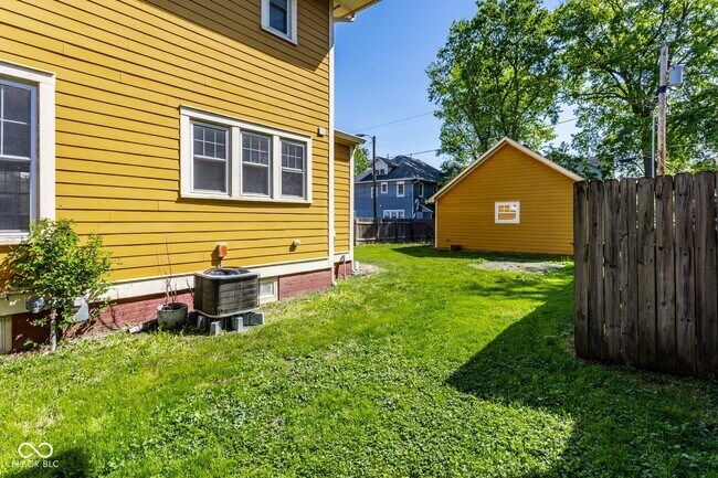 Building Photo - 3265 N New Jersey St