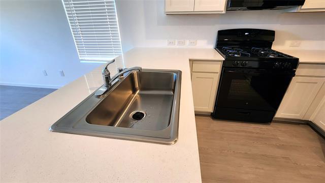 Building Photo - 7149 Waterford Crk Ct