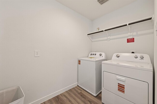 Building Photo - 10514 Wellesley Ter Trl