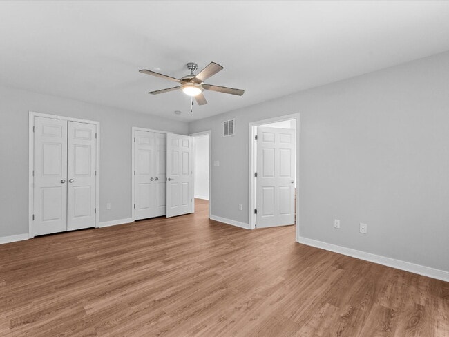 Building Photo - 5701 Hereld Green Dr