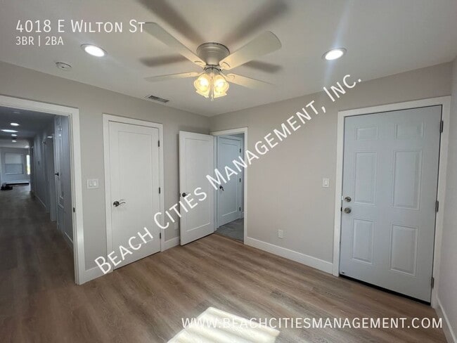 Building Photo - 4018 E Wilton St