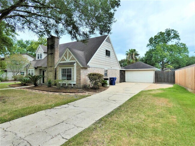 Building Photo - 7511 Renmark Ln