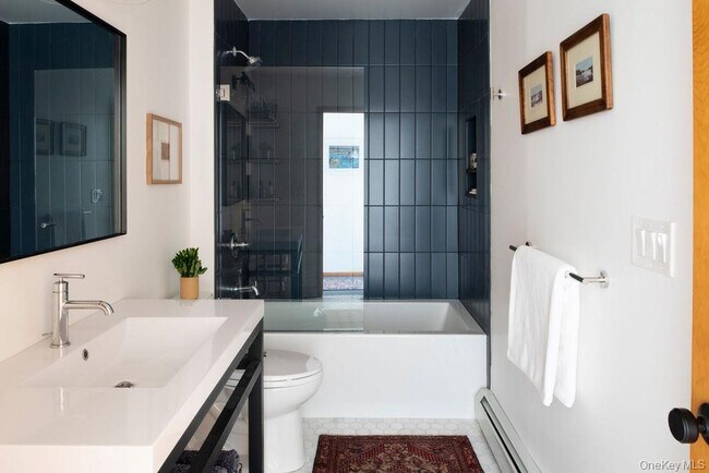 Building Photo - 42 Lake Pleasant Rd