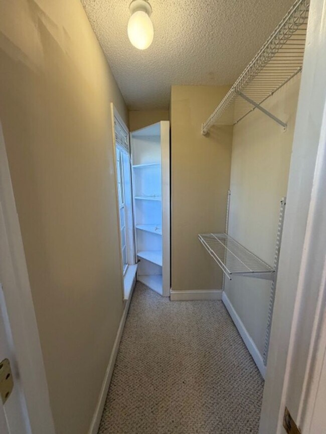 Building Photo - Charming Bonaire Home with Workshop, Privacy Fence & Spacious Layout!