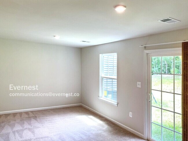 Building Photo - 8433 Devries Ln